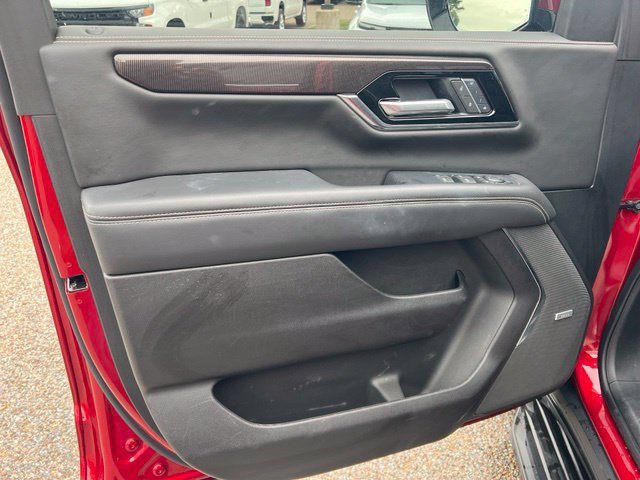Used 2025 Volcanic Red Tintcoat GMC Elevation image 13