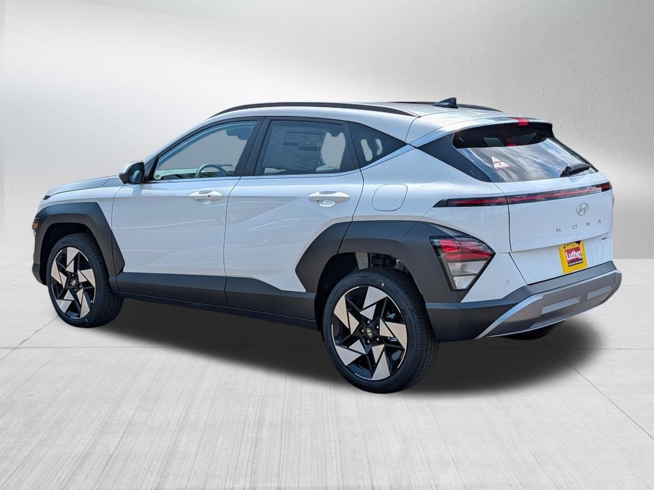 New 2026 Atlas White Hyundai Limited image 3