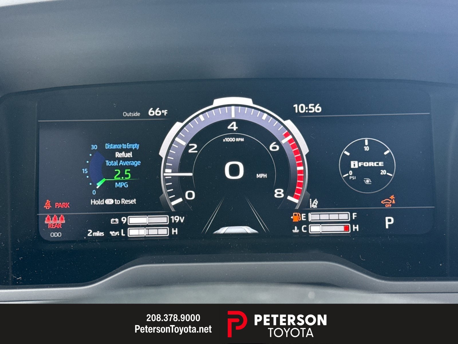 New 2026 Wind Chill Pearl Toyota Platinum image 23