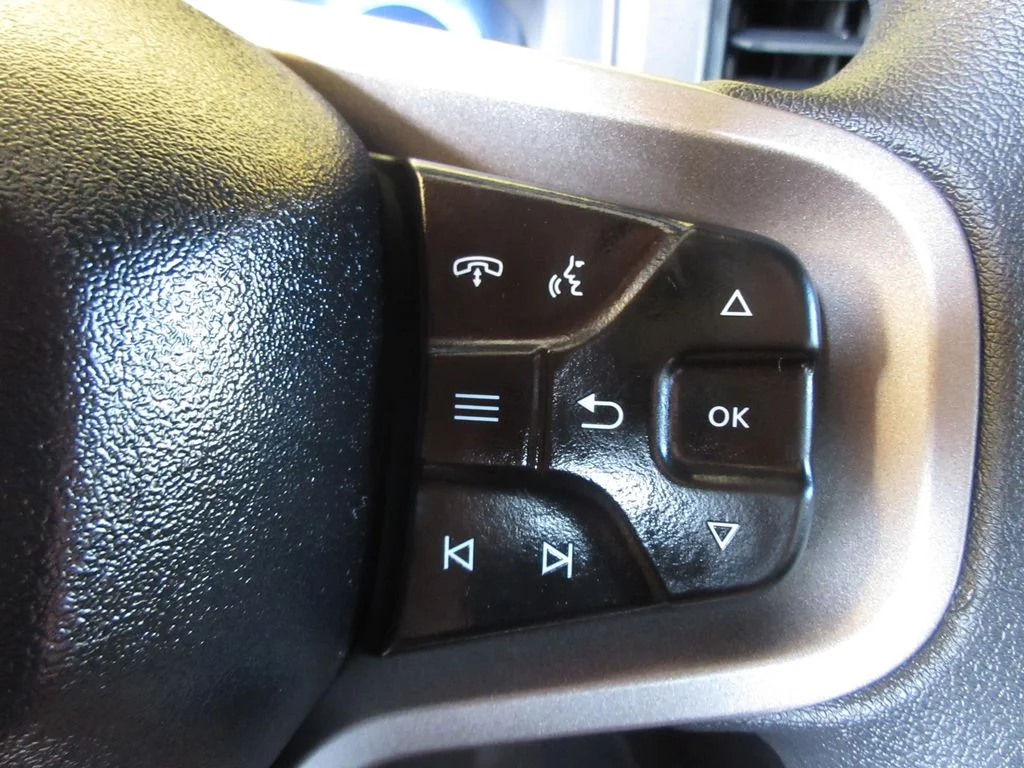 2025 Ford Bronco 4-Door Base - Photo 16