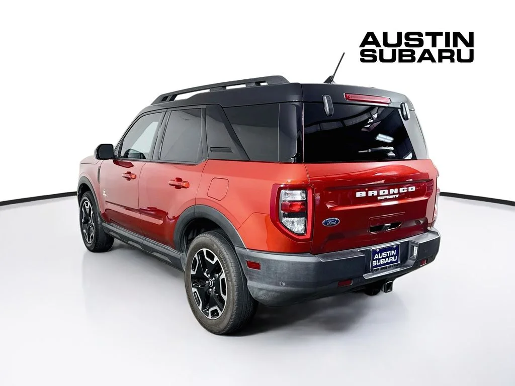 Used 2022 Red Ford Outer Banks image 5