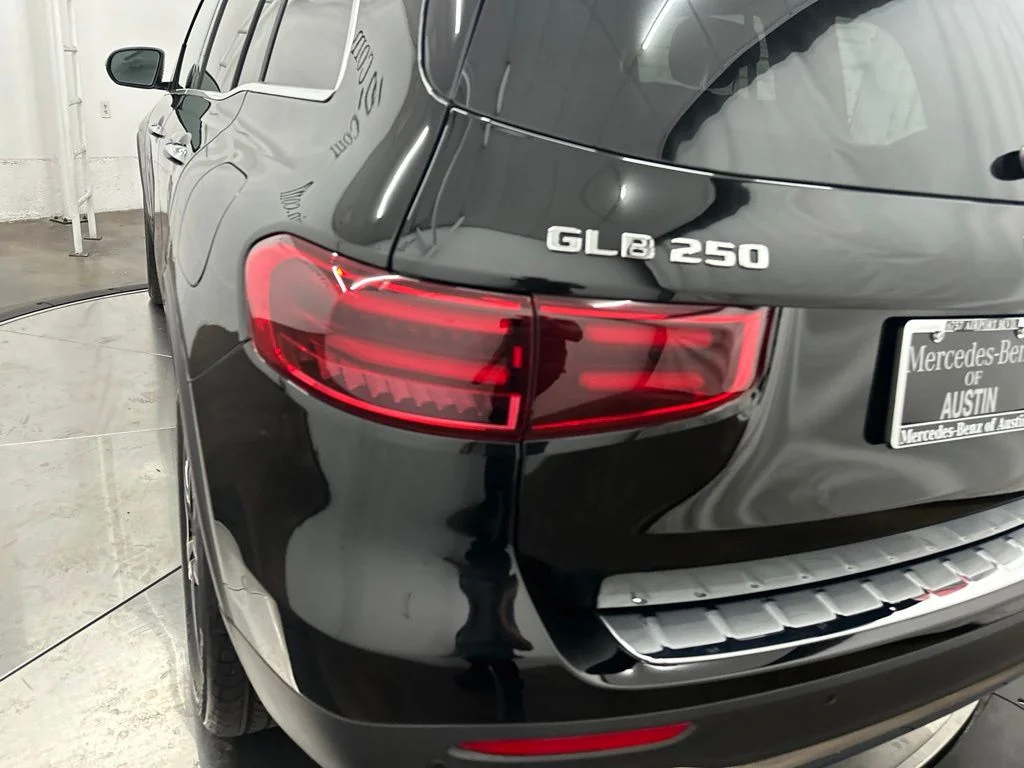 New 2026 Black Mercedes-Benz GLB 250 image 11