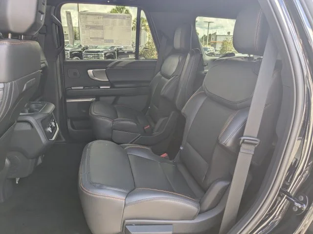 New 2027 Agate Black Metallic Ford Tremor® image 13