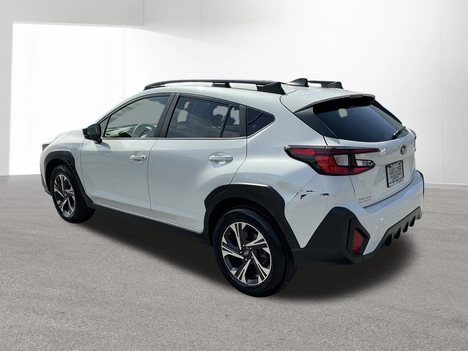 Used 2024 Crystal White Pearl Subaru Premium image 2