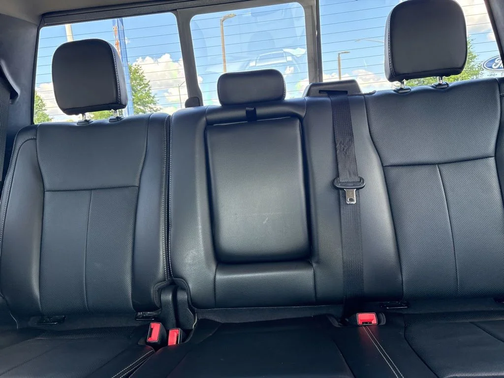 Used 2018 Gray Ford Lariat image 11