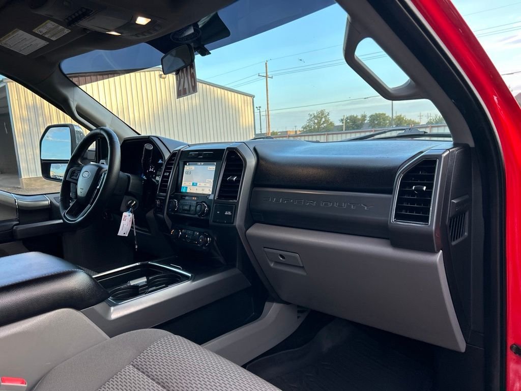 Used 2019 Red Ford XLT image 46