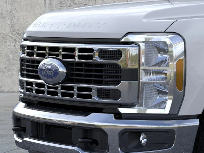 New 2026 Oxford White Ford F-250® XLT image 17