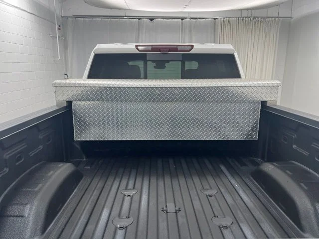 Used 2024 Beige Chevrolet High Country image 8