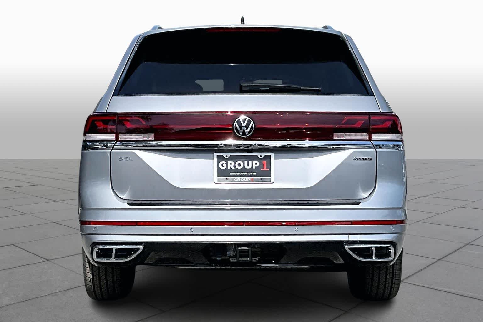 New 2026 Silver Mist Metallic Volkswagen 2.0T SEL Premium R-Line image 4