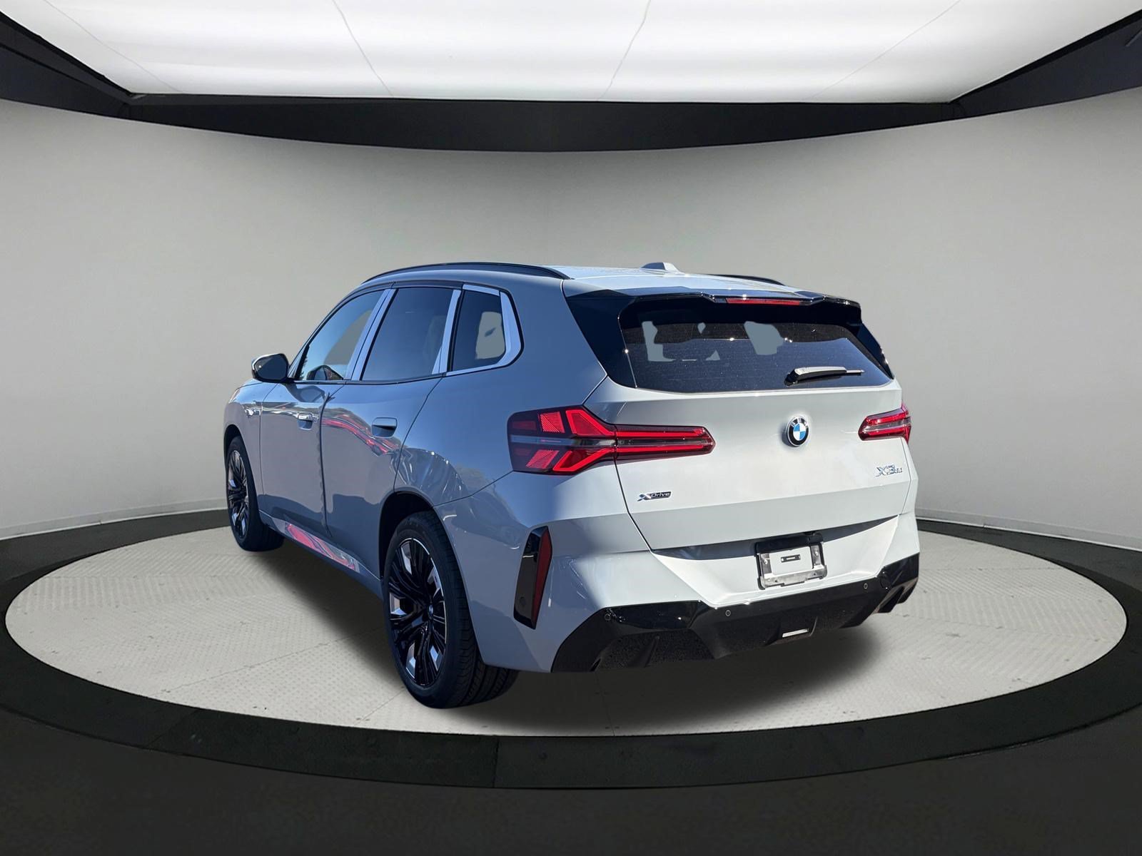 New 2026 Brooklyn Grey Metallic BMW 30 xDrive image 5