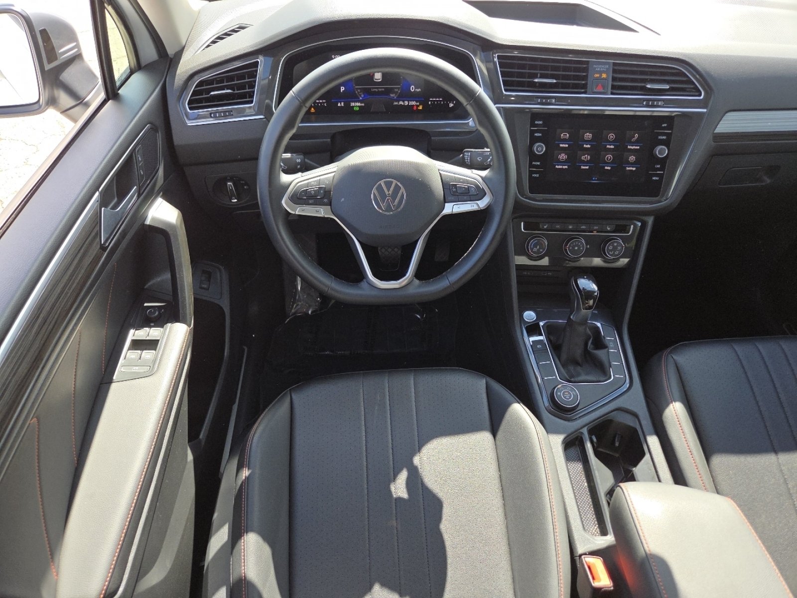 2024 Volkswagen Tiguan Wolfsburg Edition - Photo 28