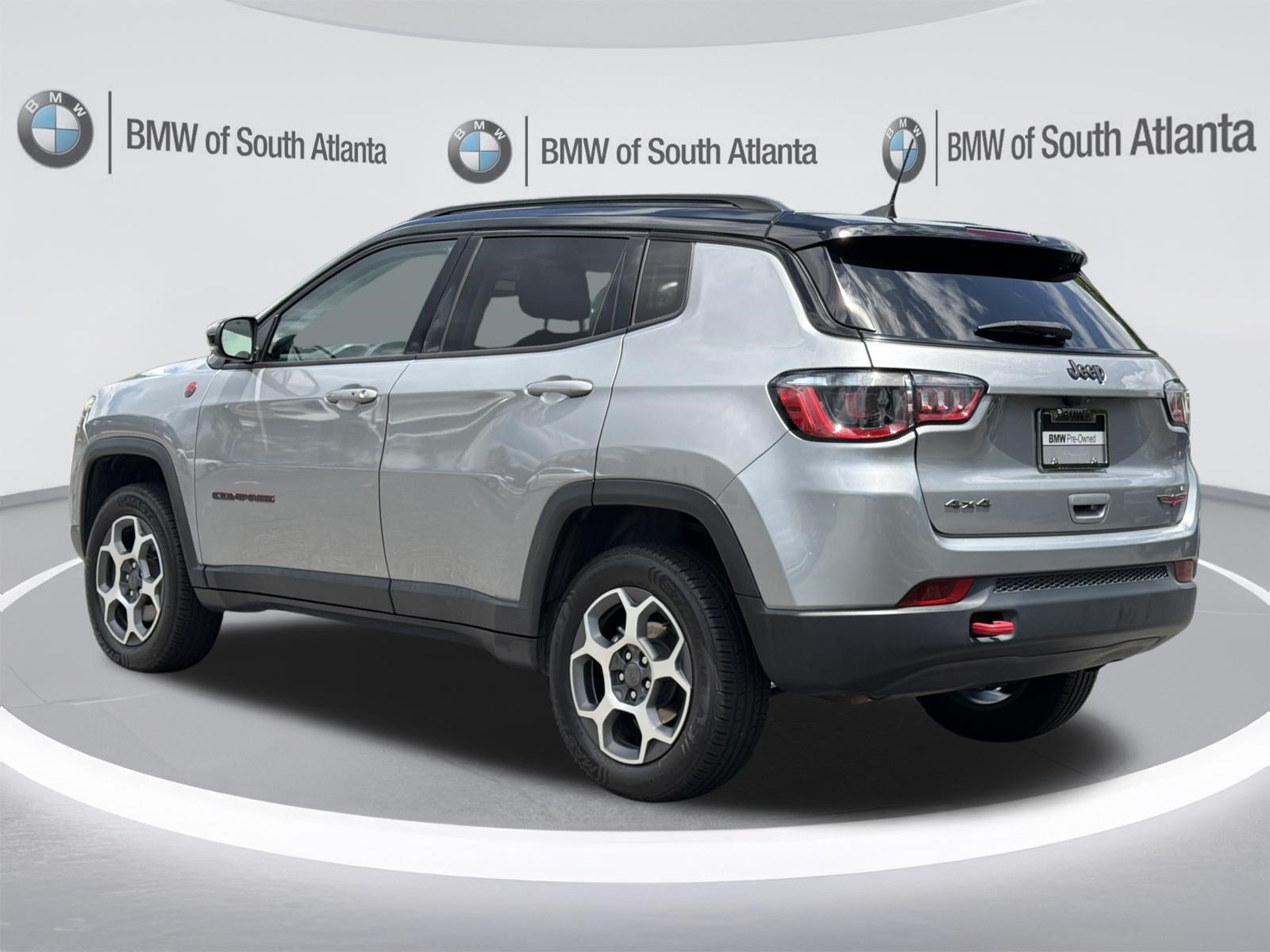 Used 2022 Billet Silver Metallic Clearcoat Jeep Trailhawk image 24