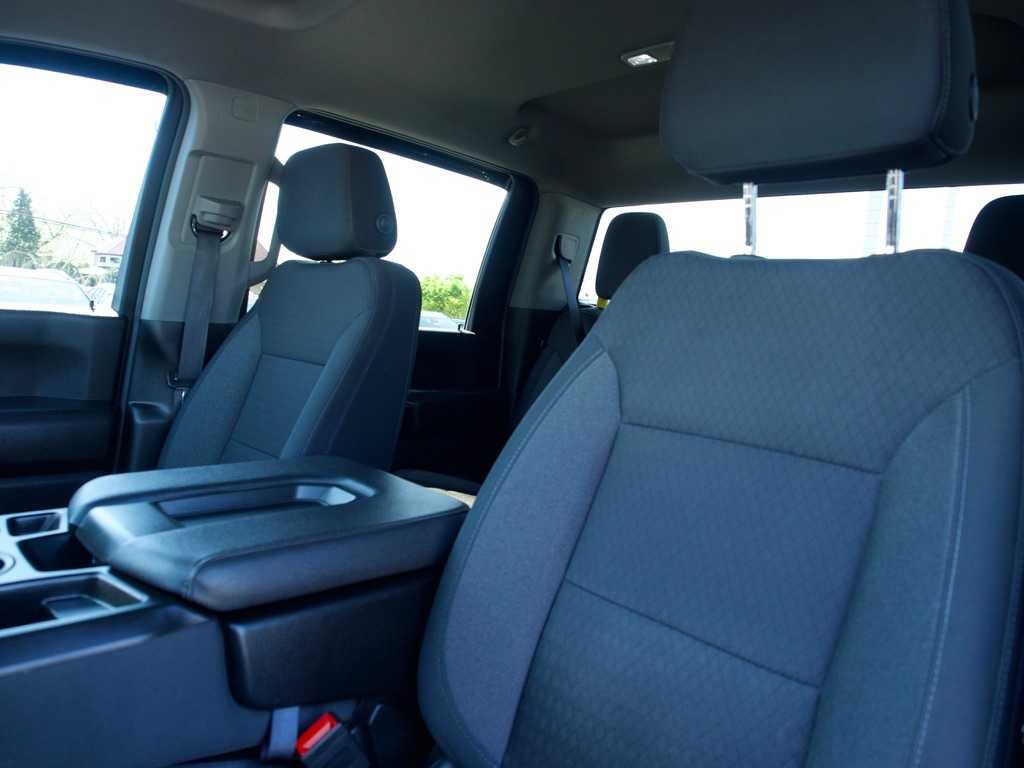 2025 Chevrolet Silverado 2500HD Custom - Photo 28