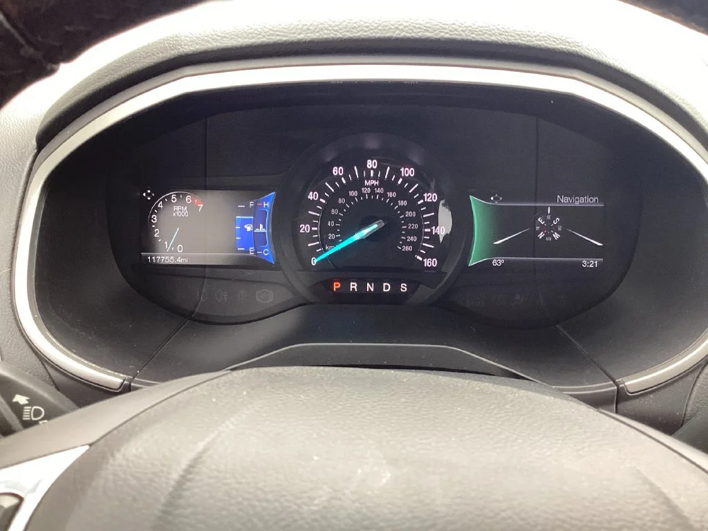 Used 2017 White Ford SEL image 14