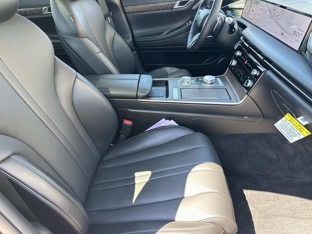 Used 2026 Black Genesis 2.5T image 14
