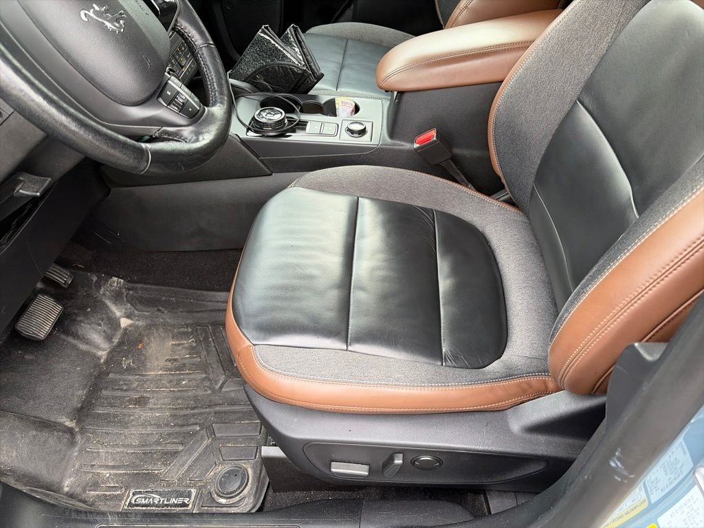 Used 2022  Ford Outer Banks image 6