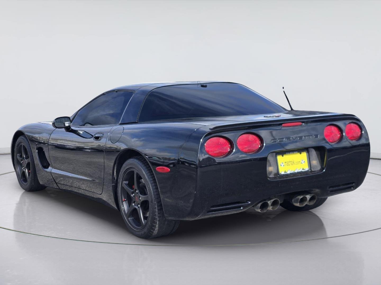 Used 2004 Black Chevrolet  image 6