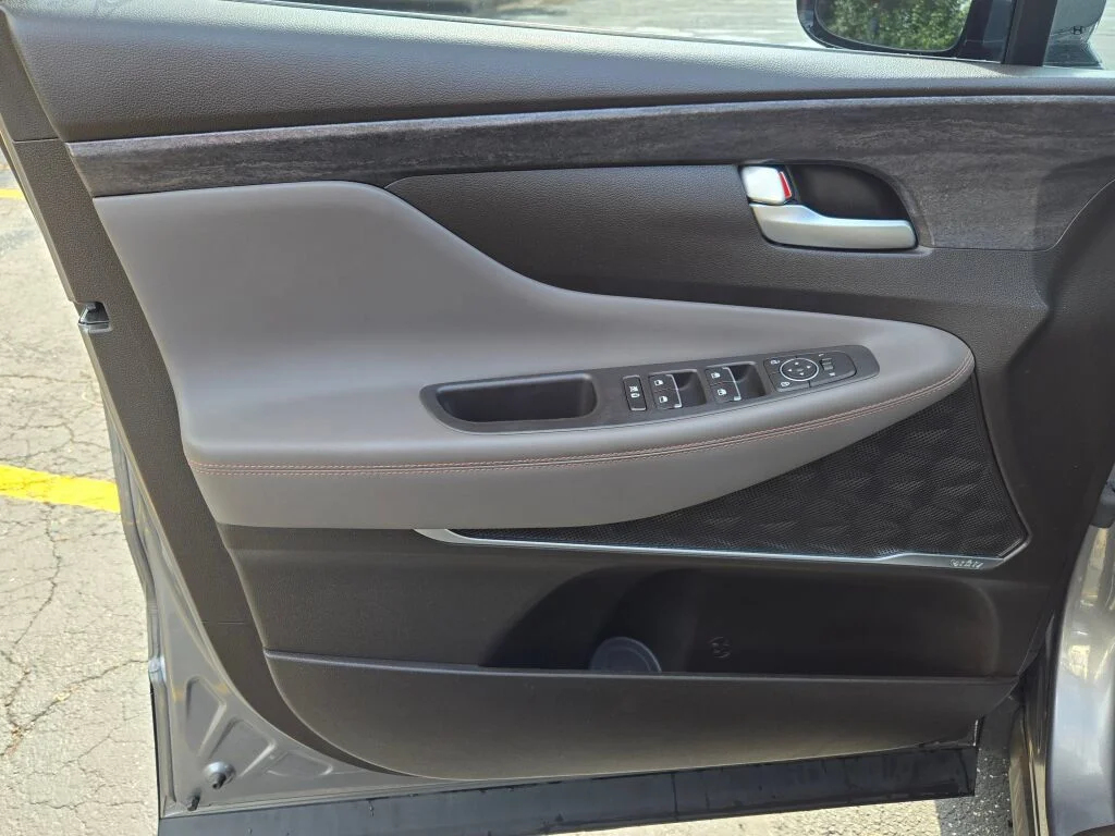 Used 2019 Gray Hyundai Limited image 22