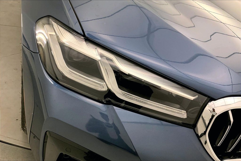 Certified Used 2023 Arctic Race Blue Metallic BMW  image 27