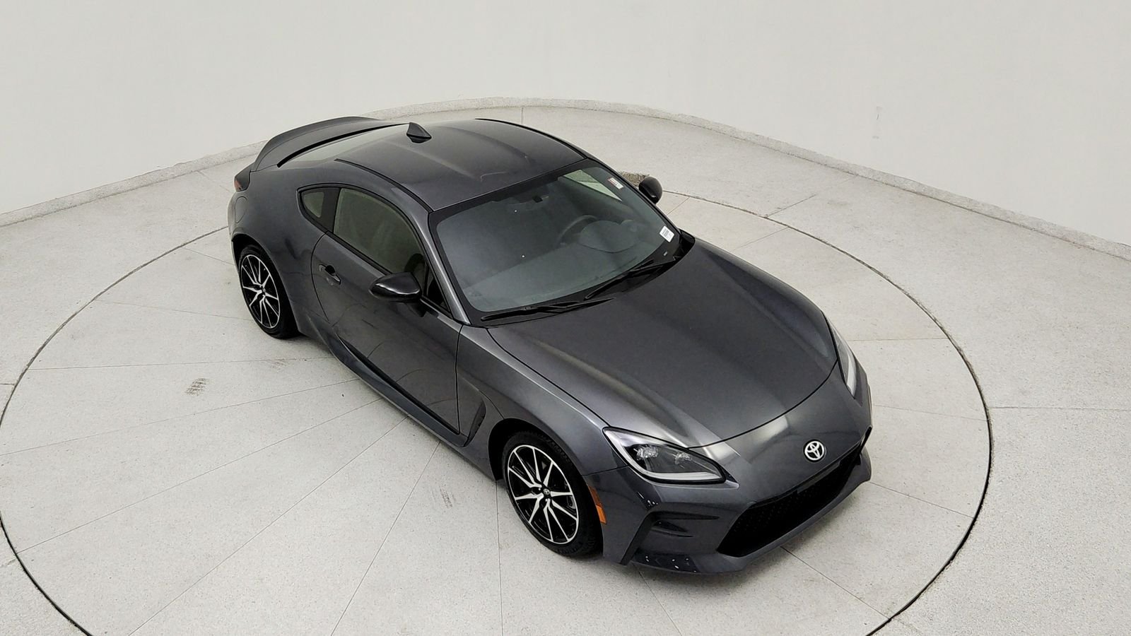 Used 2026  Toyota Base image 15