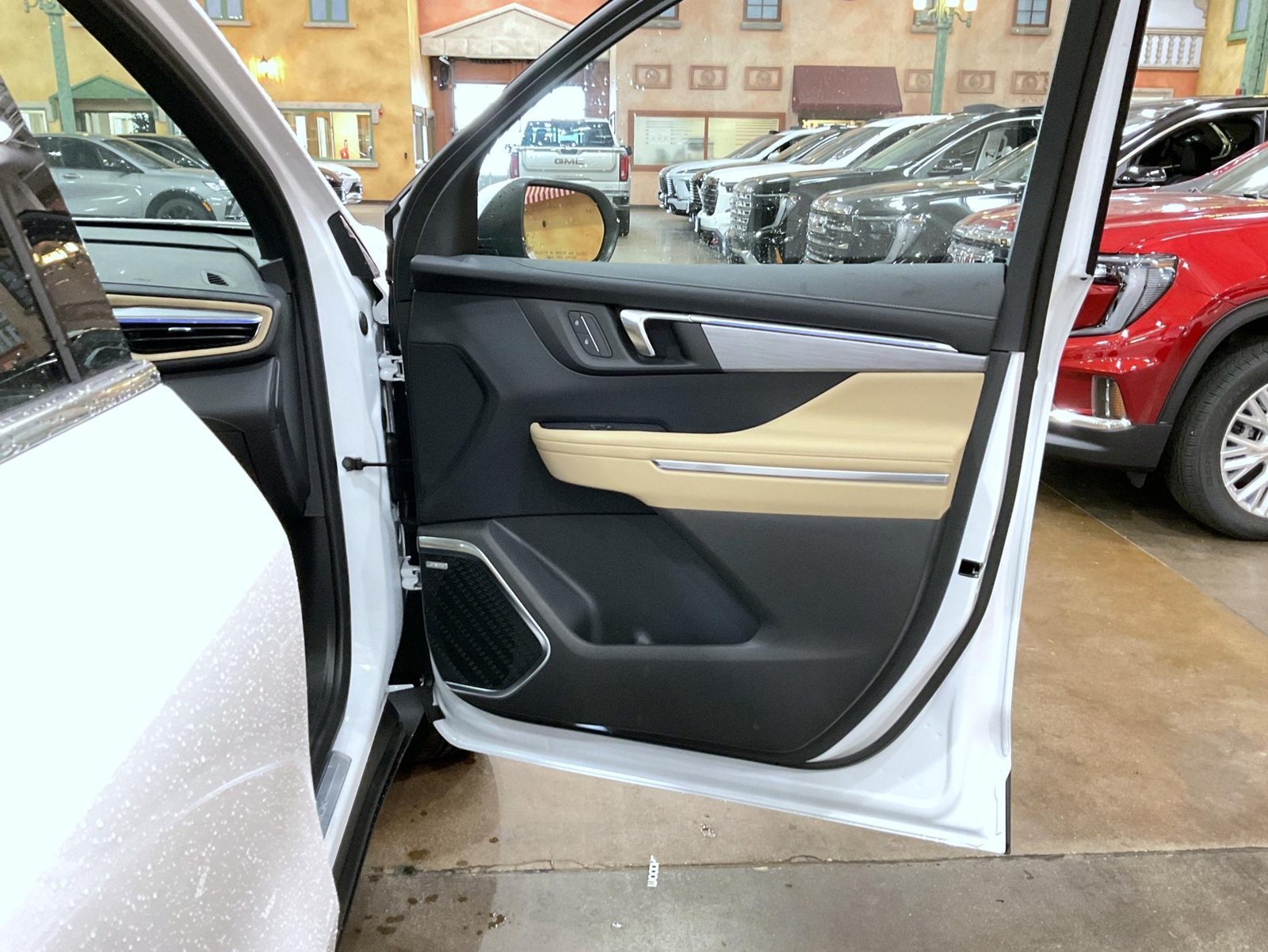 2027 Buick Enclave Preferred - Photo 16