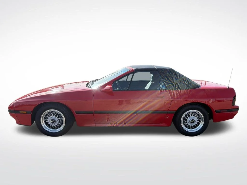 Used 1988 Red Mazda Base image 4