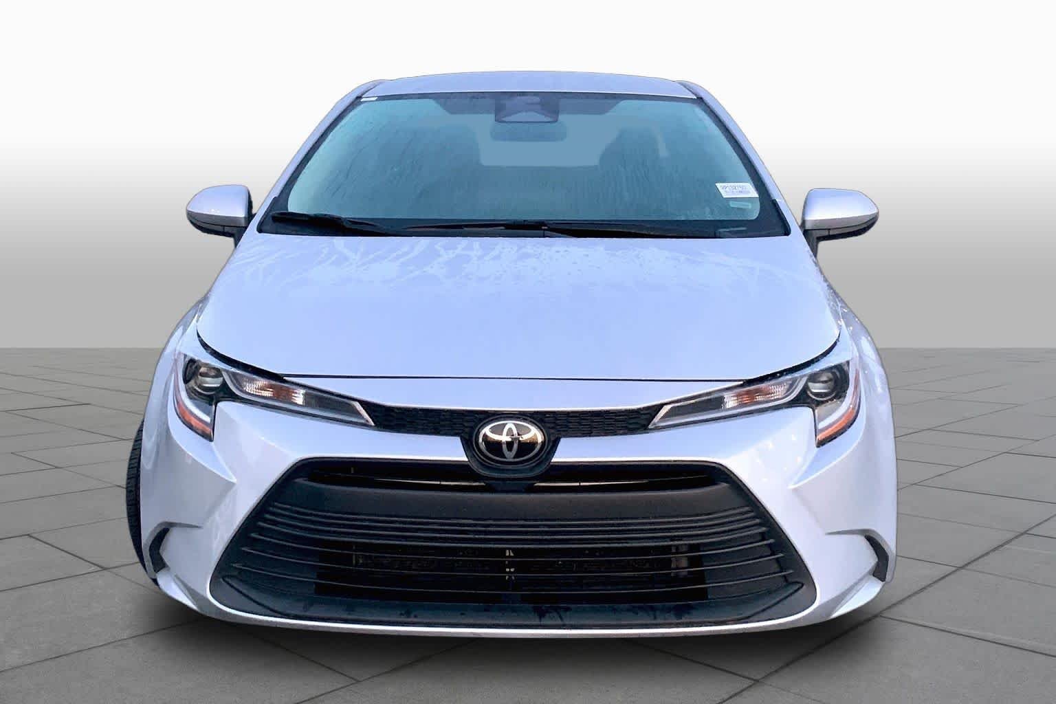 Used 2024 Classic Silver Metallic Toyota LE image 4