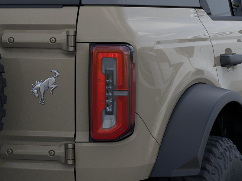 New 2026 Desert Sand Ford Badlands image 24