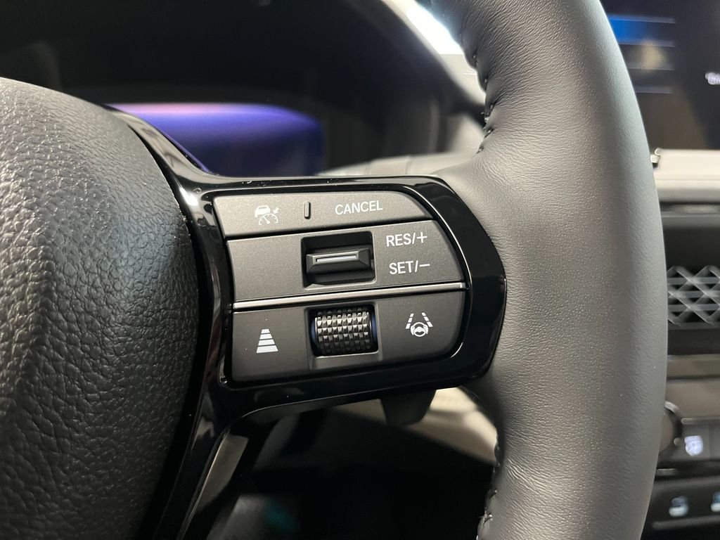 New 2026 Platinum White Pearl Honda Touring image 18