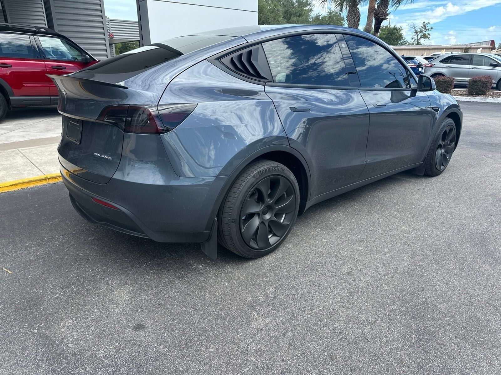 Used 2023 Midnight Silver Metallic Tesla Long Range image 3