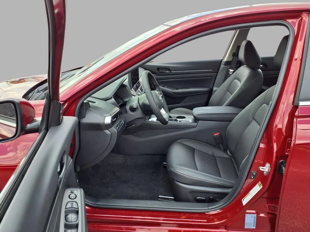 New 2026 Scarlet Ember Tintcoat Nissan SV image 20