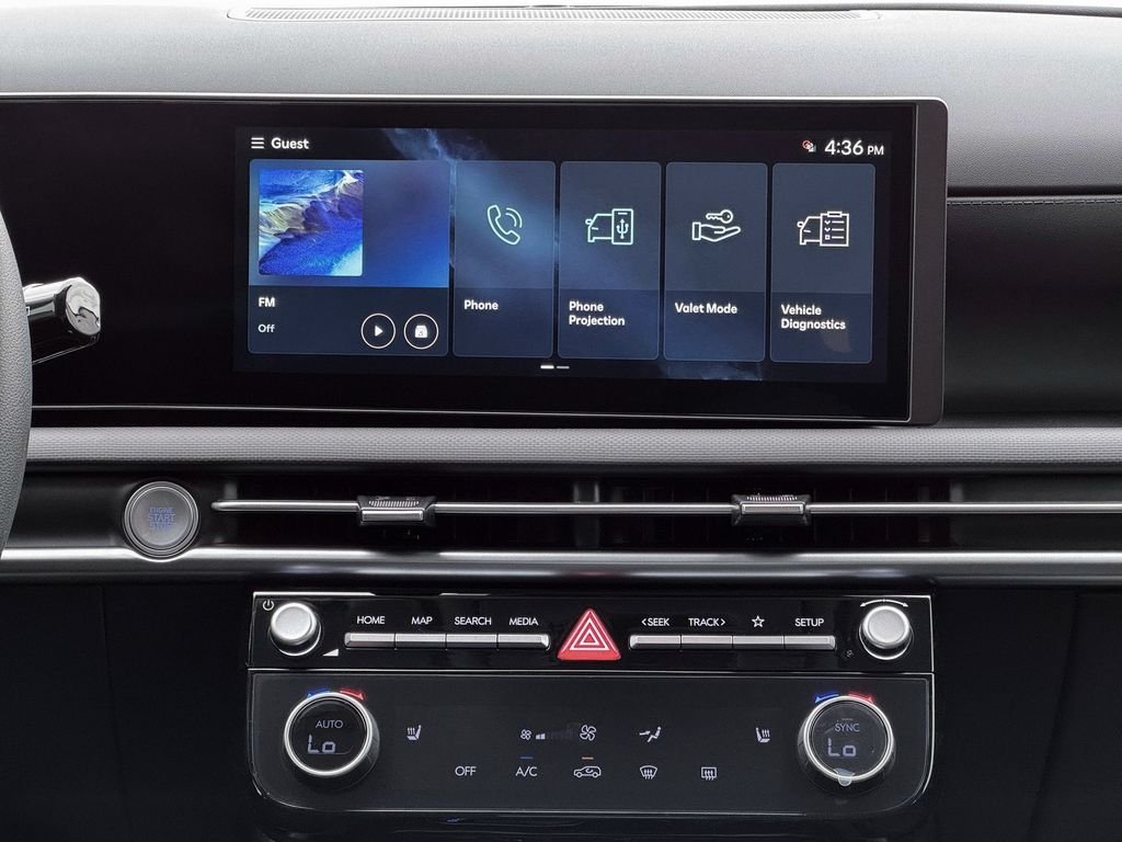New 2026 Shimmering Silver Hyundai SEL image 18