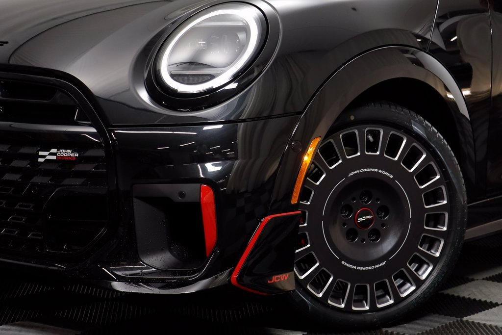 New 2026 Midnight Black MINI Iconic image 4