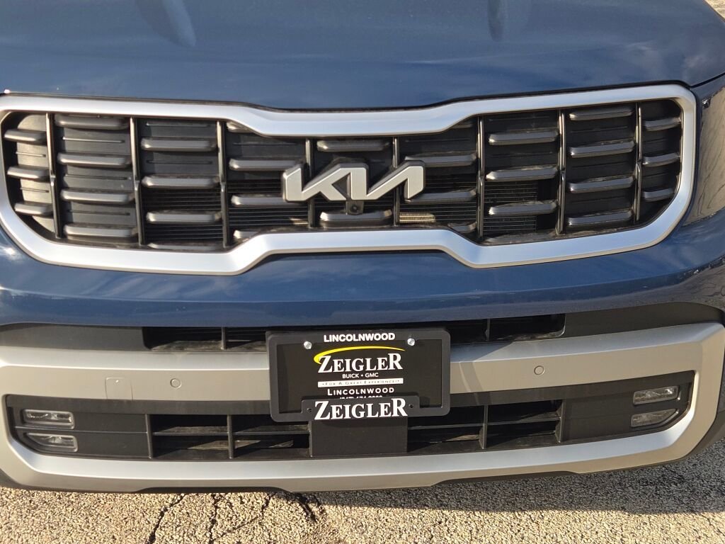 Used 2023 Black Kia SX X-Line image 5
