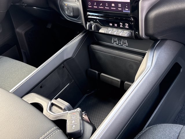 2026 RAM 3500 Big Horn - Photo 26