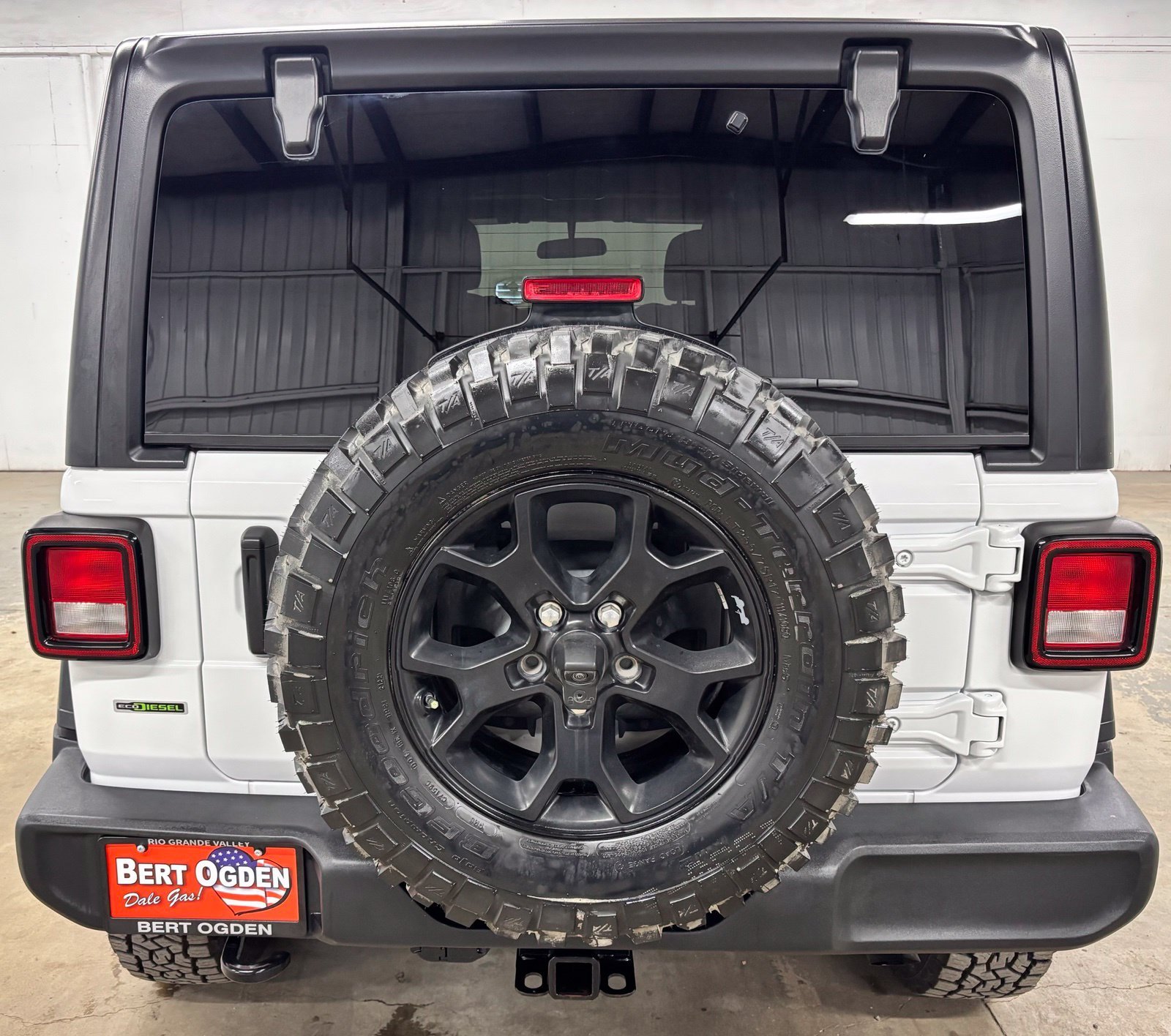 Used 2020 White Jeep Unlimited Sport S image 5