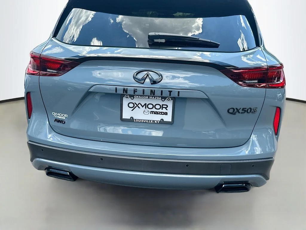 Used 2023 Slate Gray INFINITI SPORT image 6