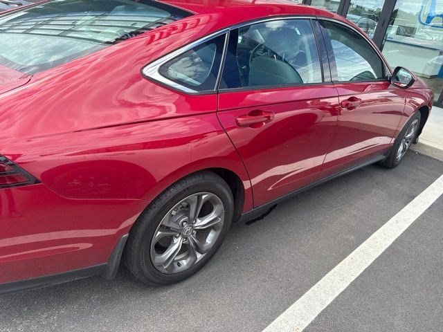 Used 2024 Radiant Red Metallic Honda EX image 4