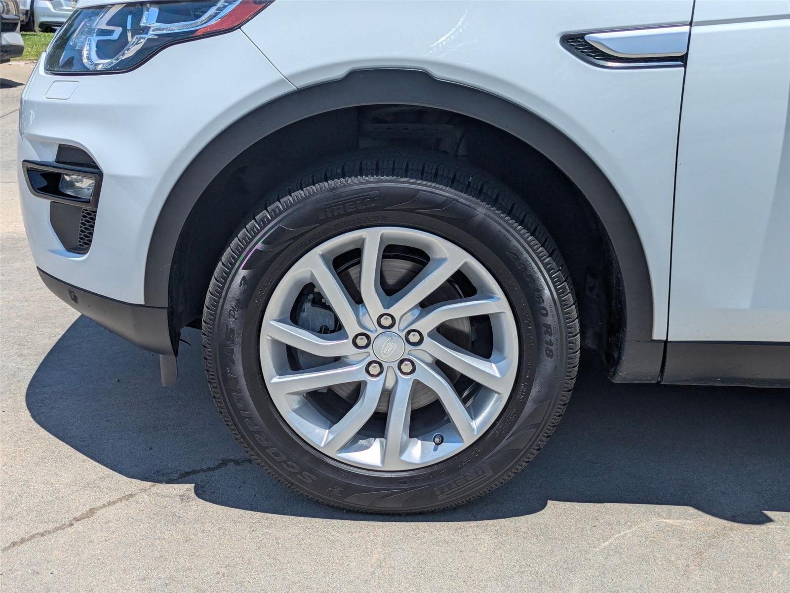 Used 2018 WHITE LAND ROVER HSE image 10