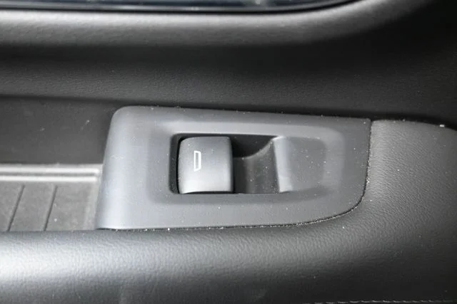 Used 2023 Black Chevrolet LT image 10