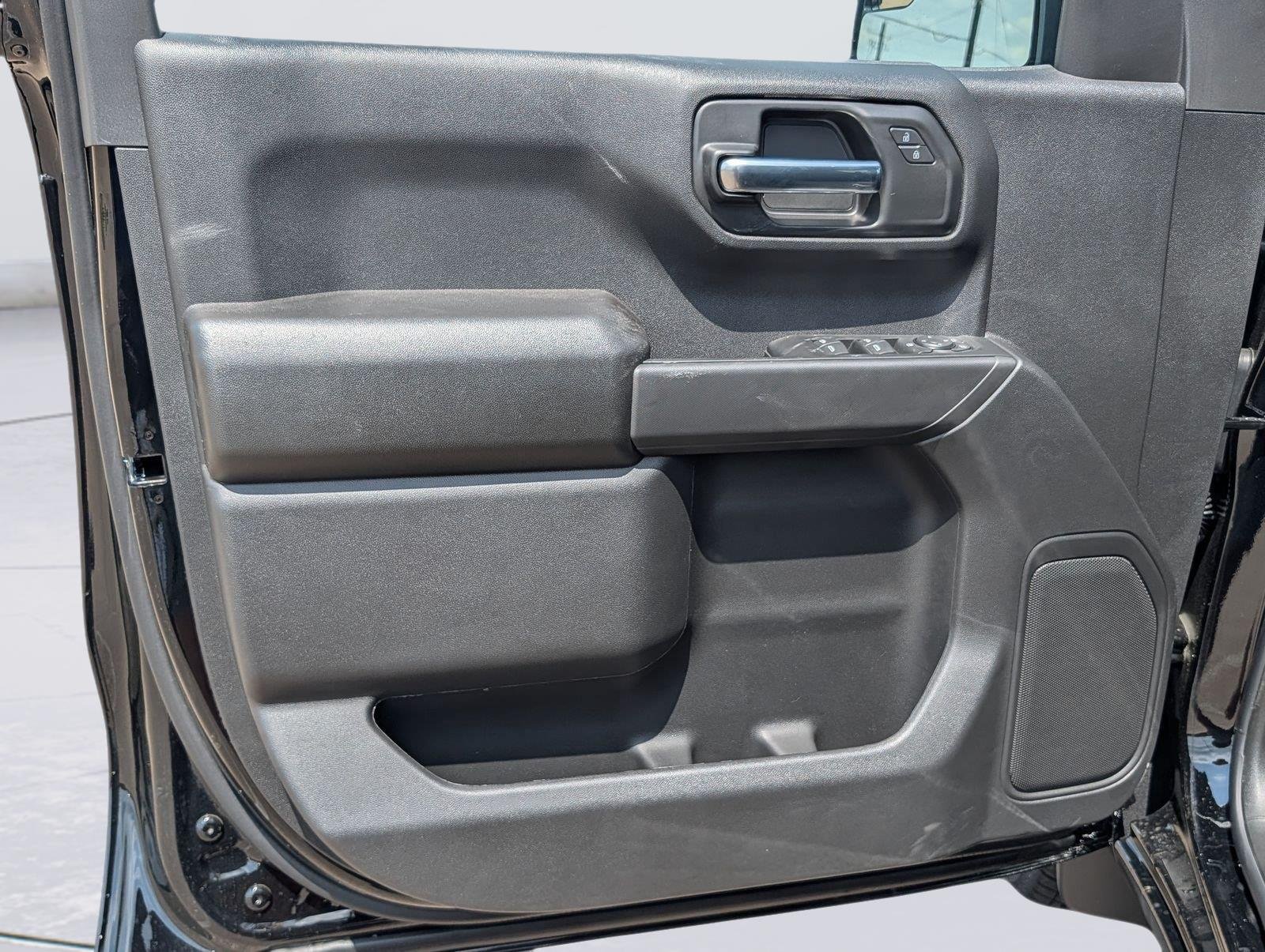 2026 Chevrolet Silverado 1500 Custom - Photo 10