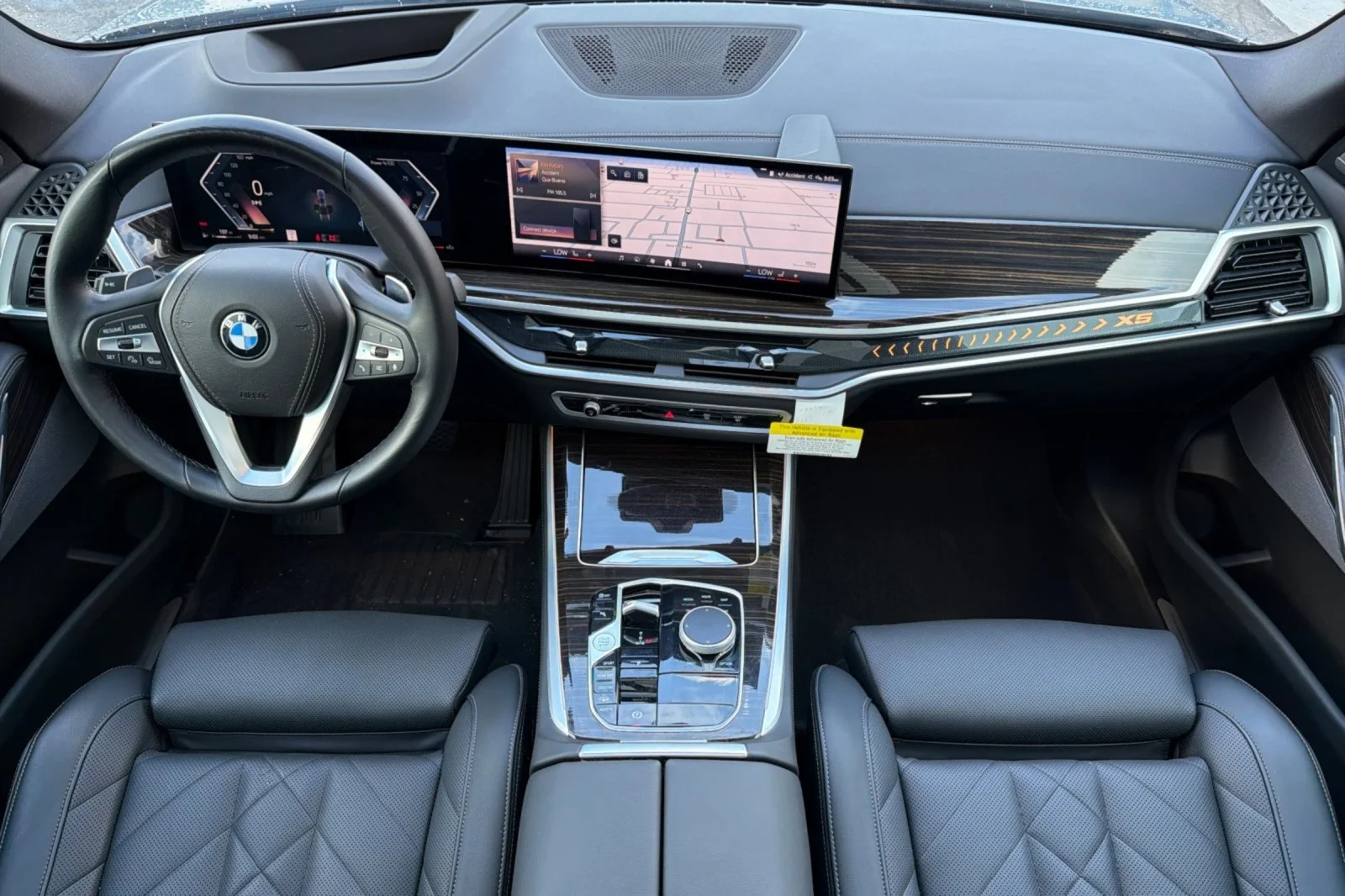 Used 2025 Skyscraper Grey Metallic BMW xDrive40i image 12