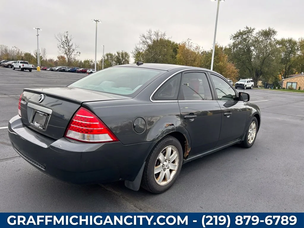 Used 2007  Mercury Base image 5