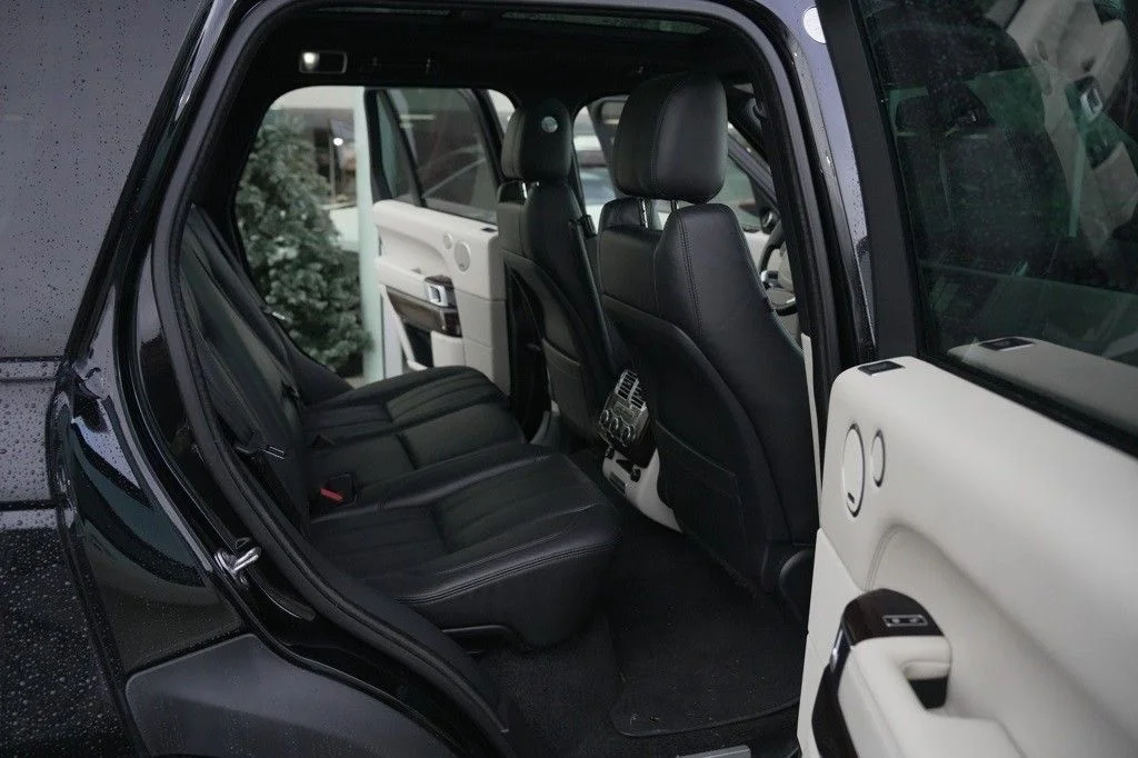 Used 2015 Black Land Rover 5.0L V8 Supercharged image 28