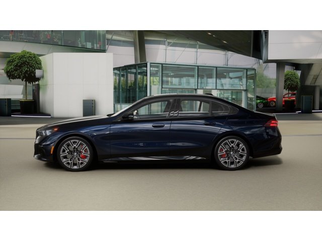 New 2027 Carbon Black Metallic BMW xDrive40 image 4