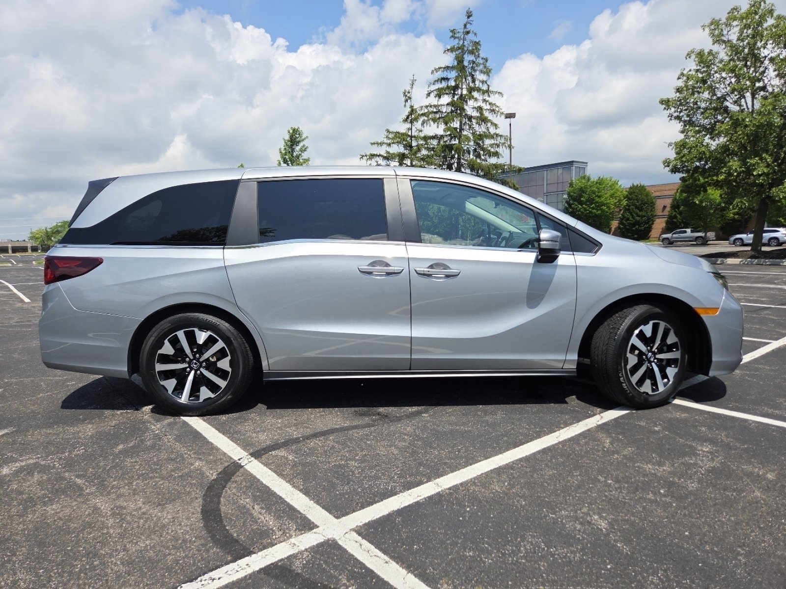 2026 Honda Odyssey EX-L - Photo 24