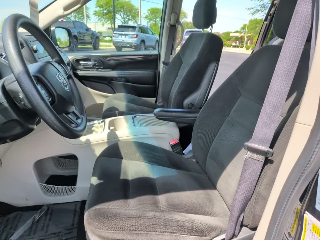 2016 Dodge Grand Caravan SXT - Photo 17