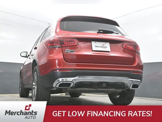 Used 2022 Red Mercedes-Benz GLC 300 image 44