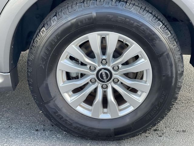 Used 2024 Gray Nissan SV image 11