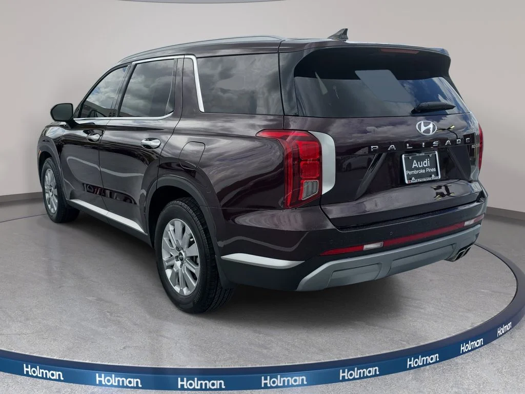 Used 2024 Red Hyundai SEL image 8